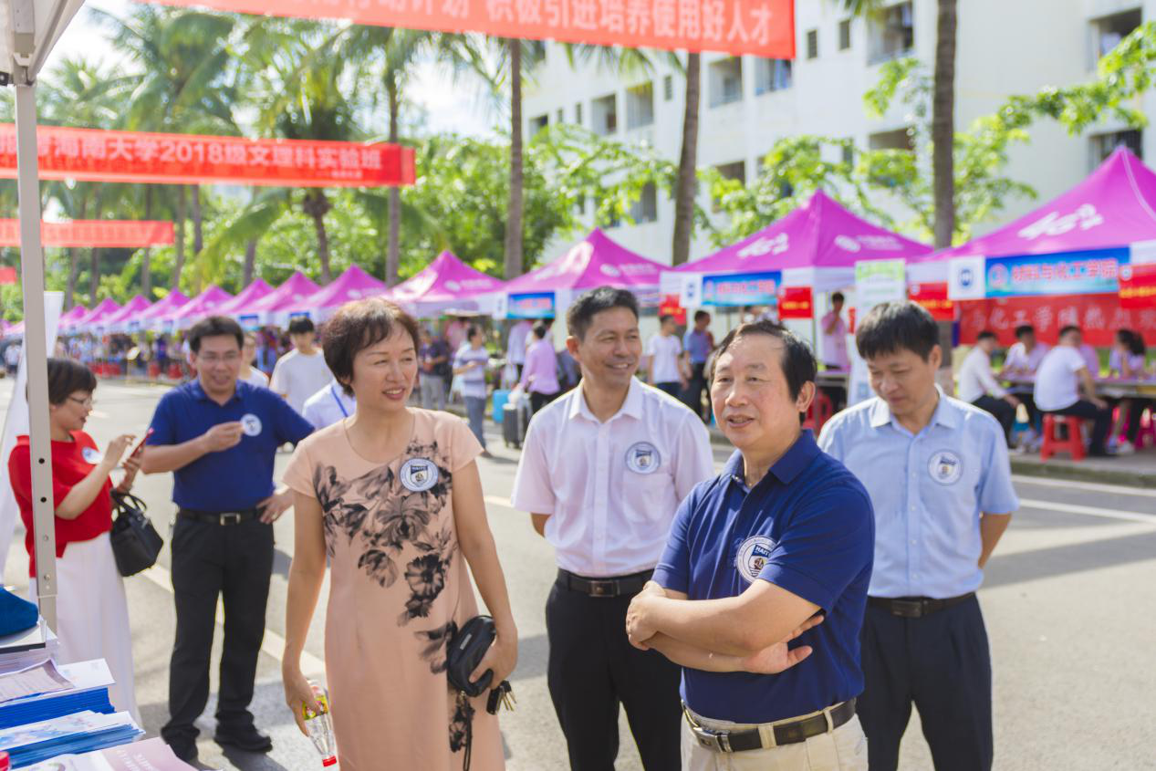 1535962923717813.png 图片3.png